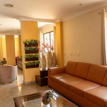Crystal Plaza Hotel Marista-2