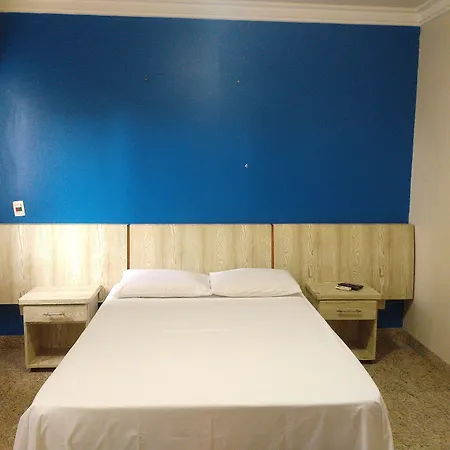 Crystal Plaza Hotel Marista-3